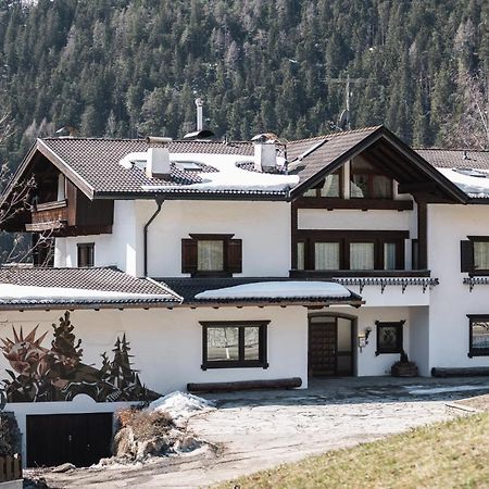 Kronplatz Lodge Dolomites St. Vigil Exterior foto